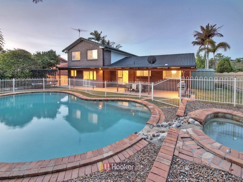 9 Hoover Court, Stretton QLD 4116