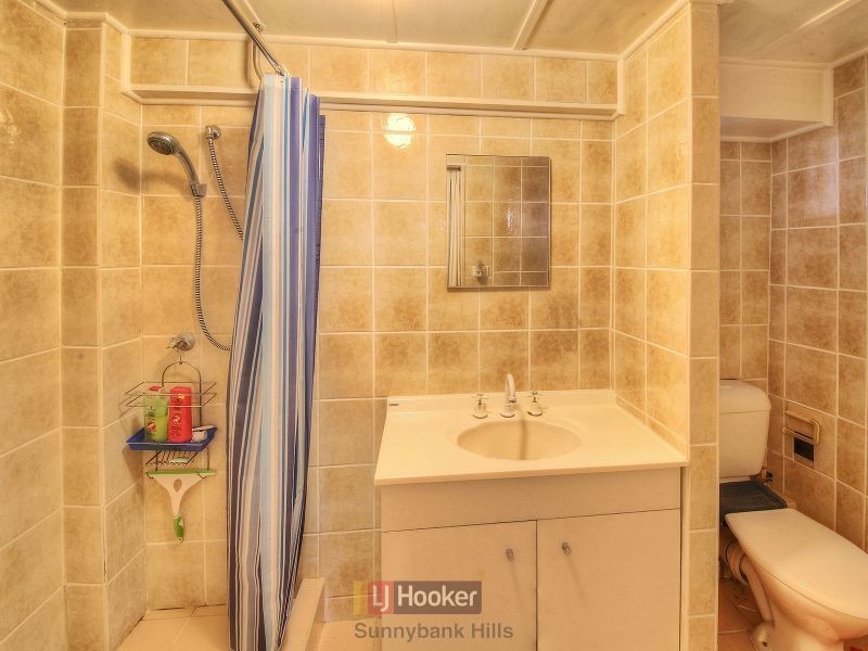 10 Kenny Street, Woodridge QLD 4114