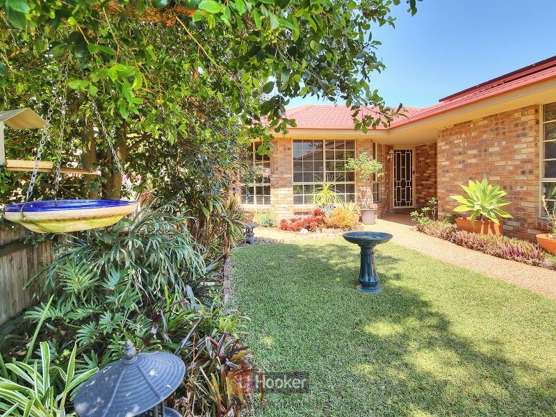 8 Scarlet Oak Place, Calamvale QLD 4116