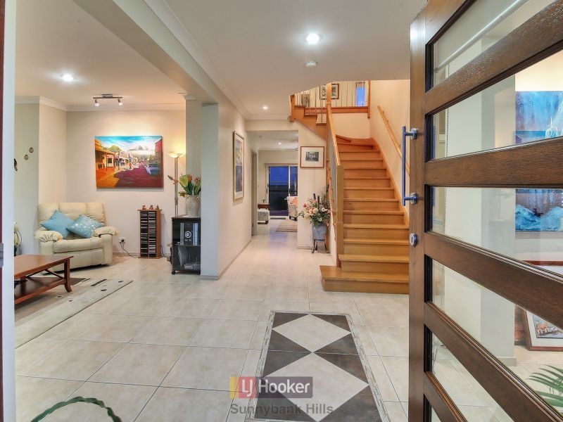 21 Avocado Street, Macgregor QLD 4109