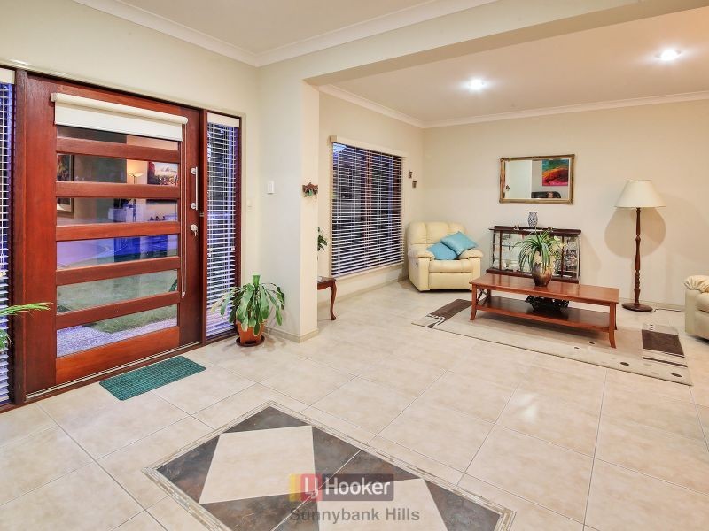 21 Avocado Street, Macgregor QLD 4109