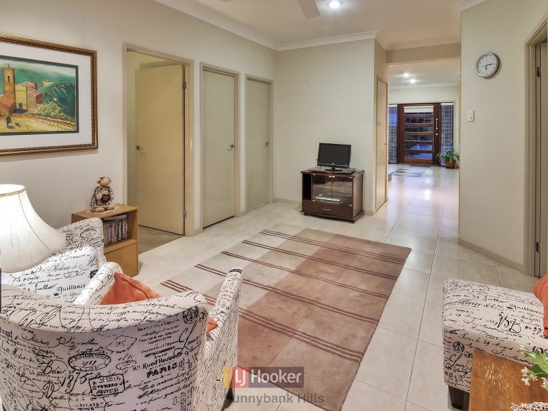 21 Avocado Street, Macgregor QLD 4109