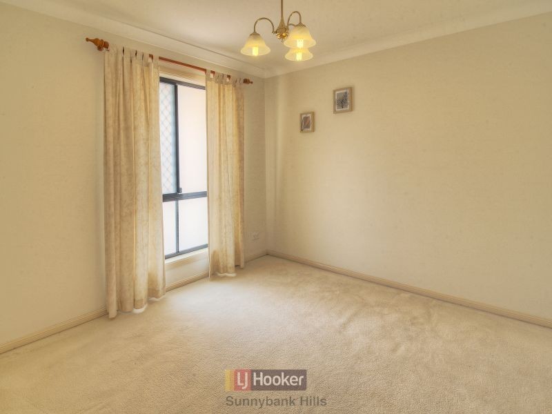 31 Raincliffe Place, Calamvale QLD 4116