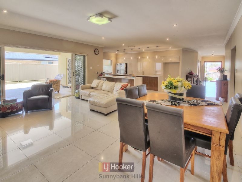 23 Samuel Street, Calamvale QLD 4116