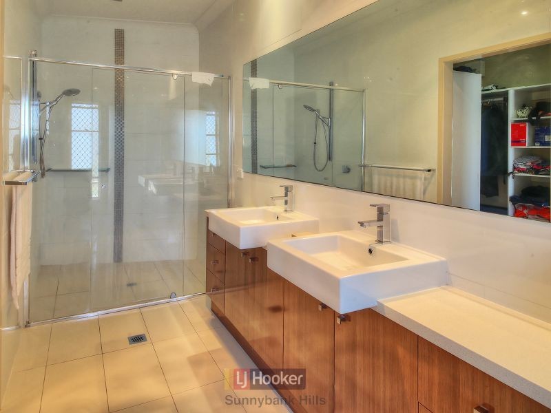 23 Samuel Street, Calamvale QLD 4116