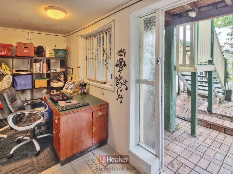 54 Keeling Street, Coopers Plains QLD 4108