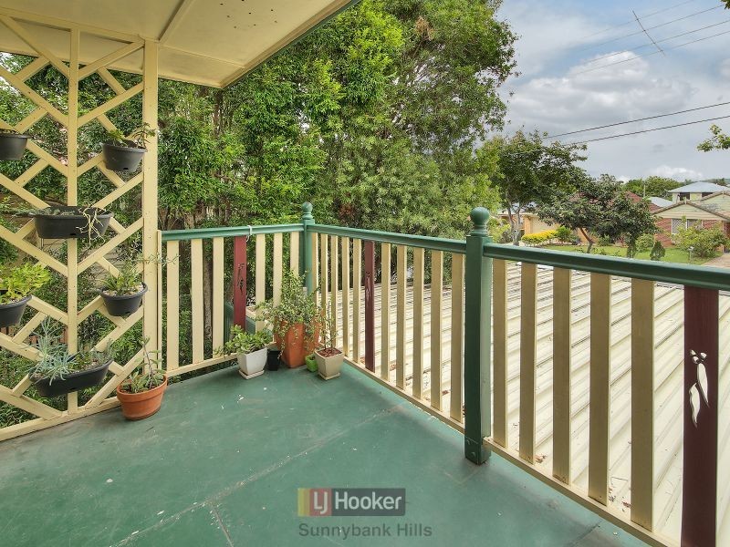 54 Keeling Street, Coopers Plains QLD 4108