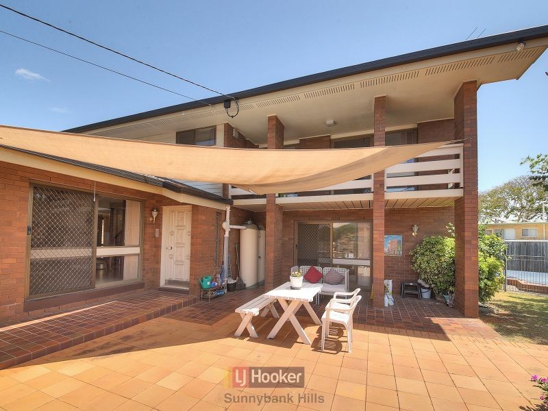 2 Aminta Street, Sunnybank QLD 4109