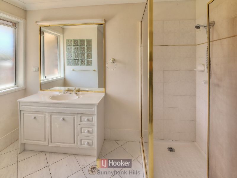 12 Allara Place, Eight Mile Plains QLD 4113