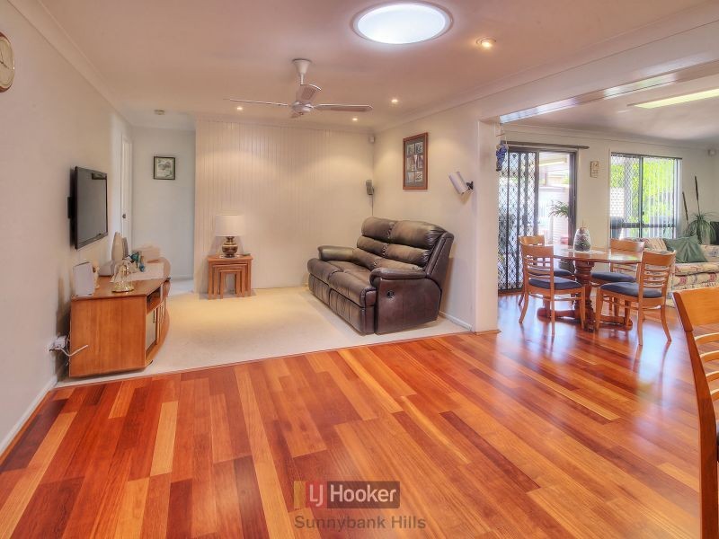 10 Gedas Street, Calamvale QLD 4116