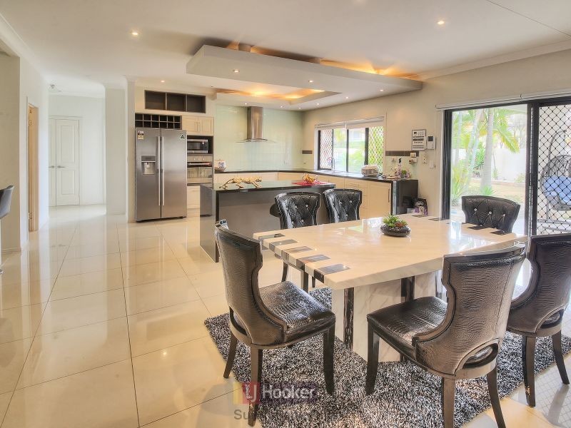 106 Lancaster Circuit, Stretton QLD 4116