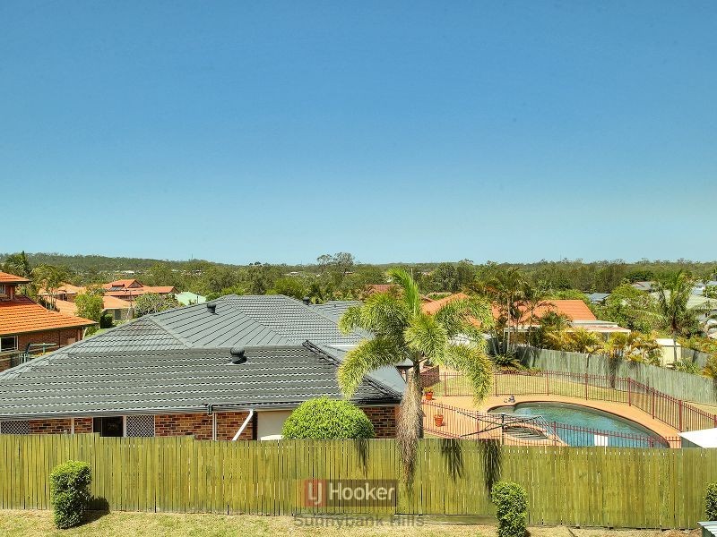 74 Sunflower Crescent, Calamvale QLD 4116