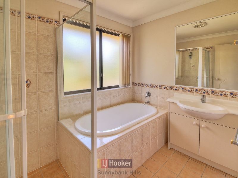 74 Sunflower Crescent, Calamvale QLD 4116