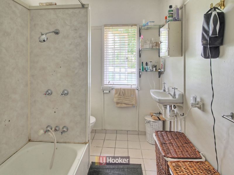 225 Musgrave Road, Coopers Plains QLD 4108