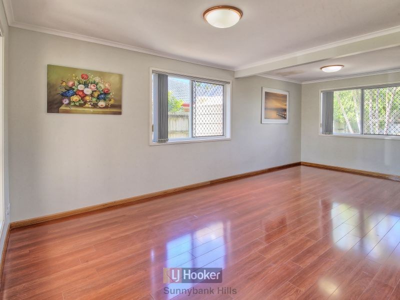 26 Carnation Crescent, Calamvale QLD 4116