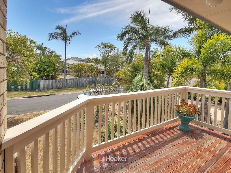 26 Carnation Crescent, Calamvale QLD 4116