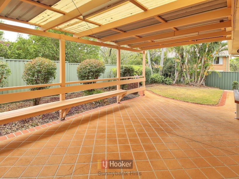 22 Snowberry Street, Sunnybank Hills QLD 4109