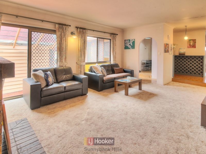 22 Snowberry Street, Sunnybank Hills QLD 4109