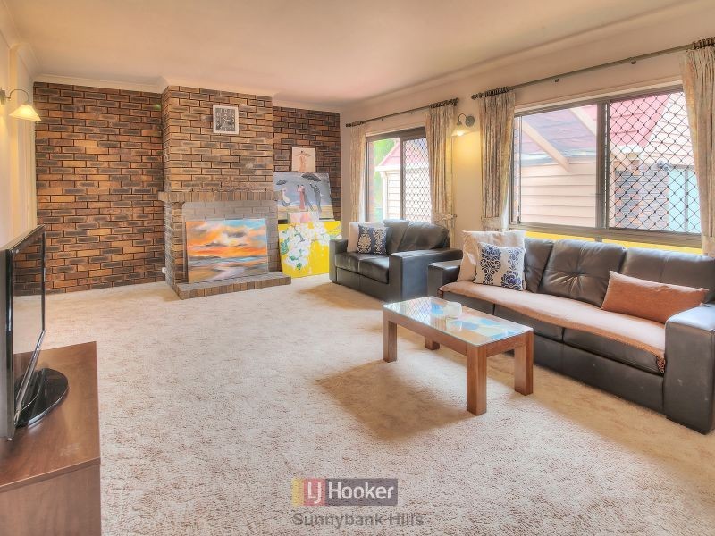 22 Snowberry Street, Sunnybank Hills QLD 4109