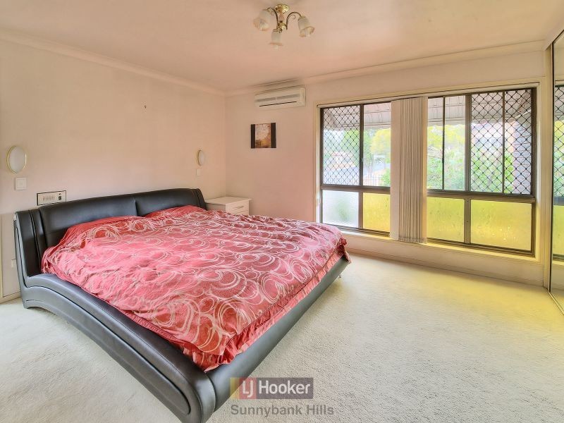 22 Snowberry Street, Sunnybank Hills QLD 4109