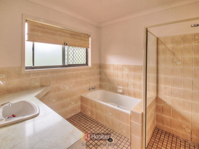 22 Snowberry Street, Sunnybank Hills QLD 4109