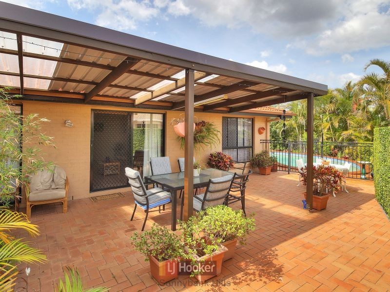 26 Azalea Crescent, Calamvale QLD 4116