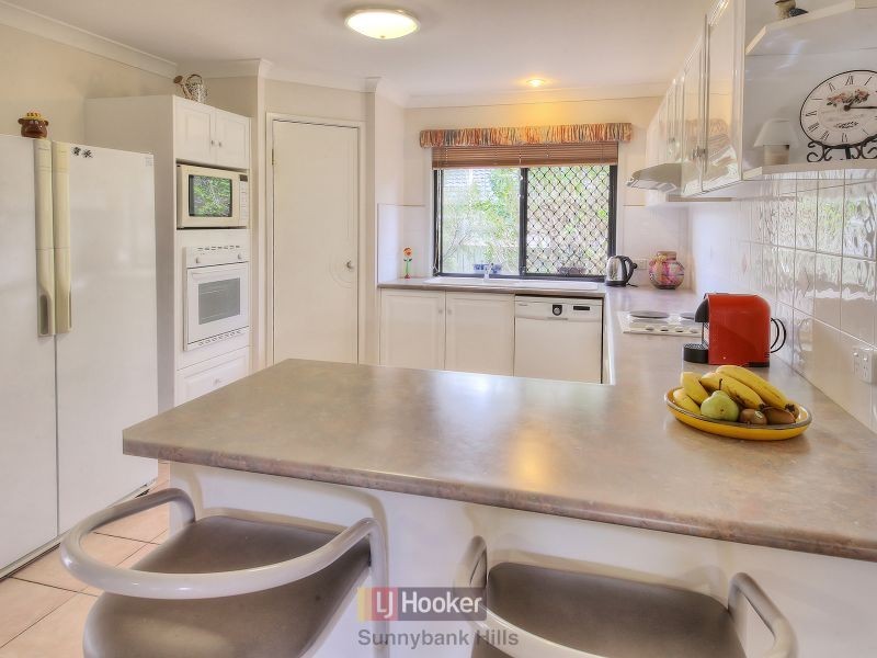26 Azalea Crescent, Calamvale QLD 4116