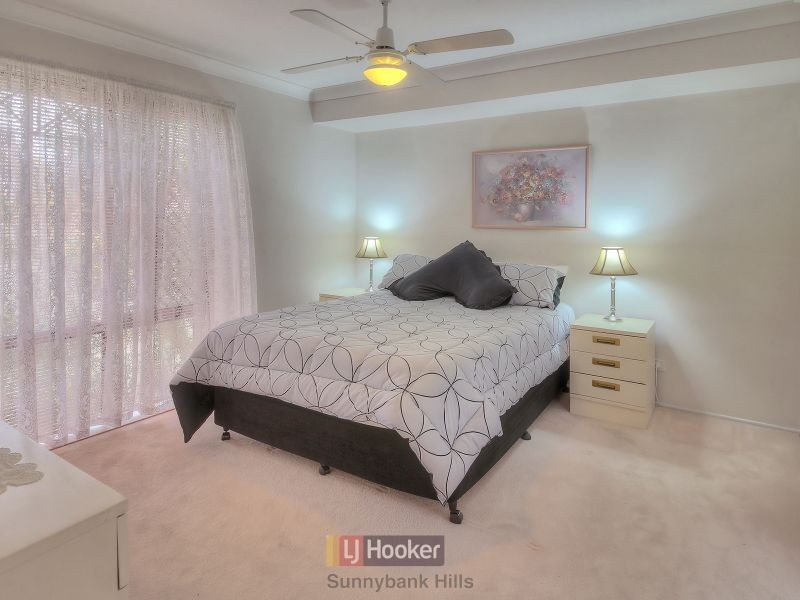 26 Azalea Crescent, Calamvale QLD 4116