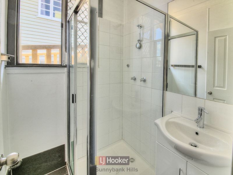 92 Orange Grove Road, Coopers Plains QLD 4108