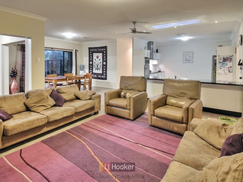 7 Sumayyah Place, Calamvale QLD 4116