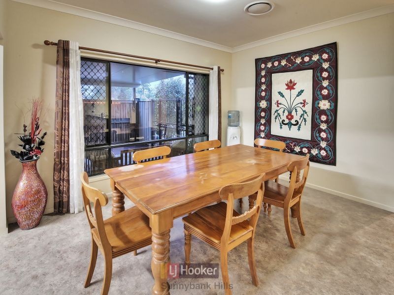 7 Sumayyah Place, Calamvale QLD 4116