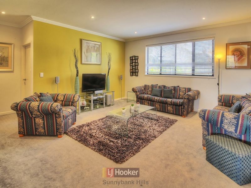 22 Jocelyn Place, Mount Gravatt East QLD 4122