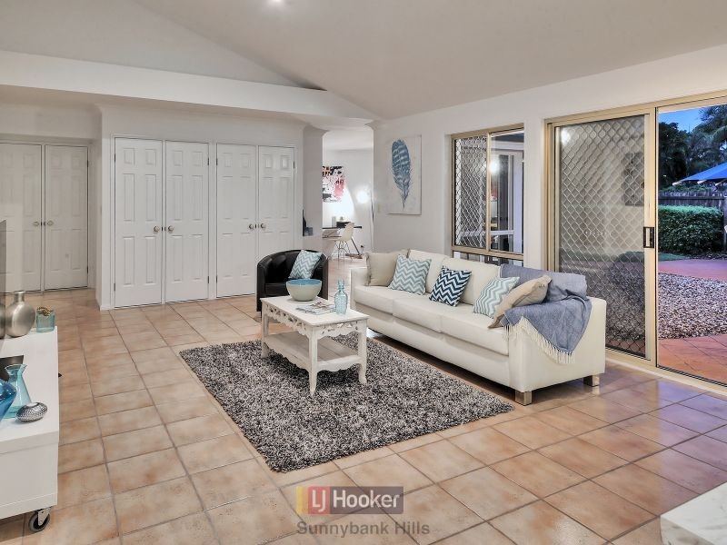 38 Currajong Street, Calamvale QLD 4116
