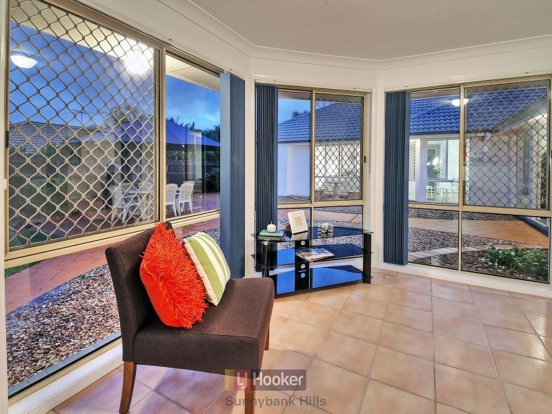 38 Currajong Street, Calamvale QLD 4116