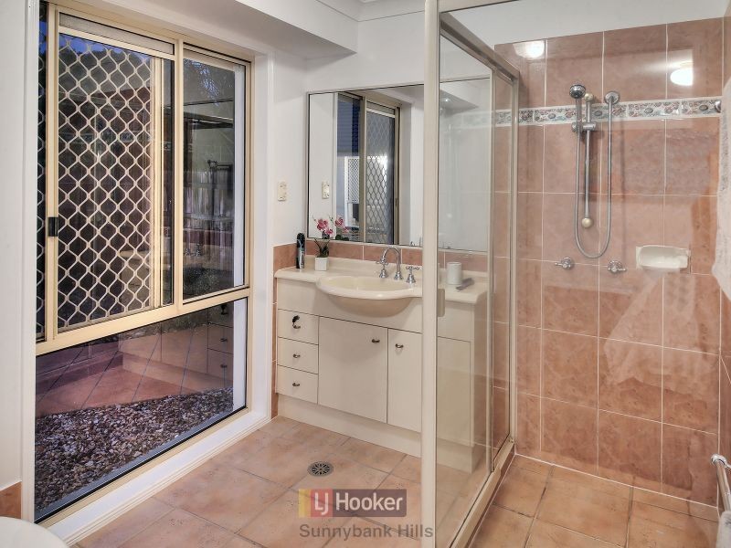 38 Currajong Street, Calamvale QLD 4116