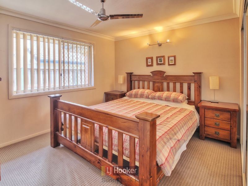 4 Brushbox Crescent, Sunnybank Hills QLD 4109