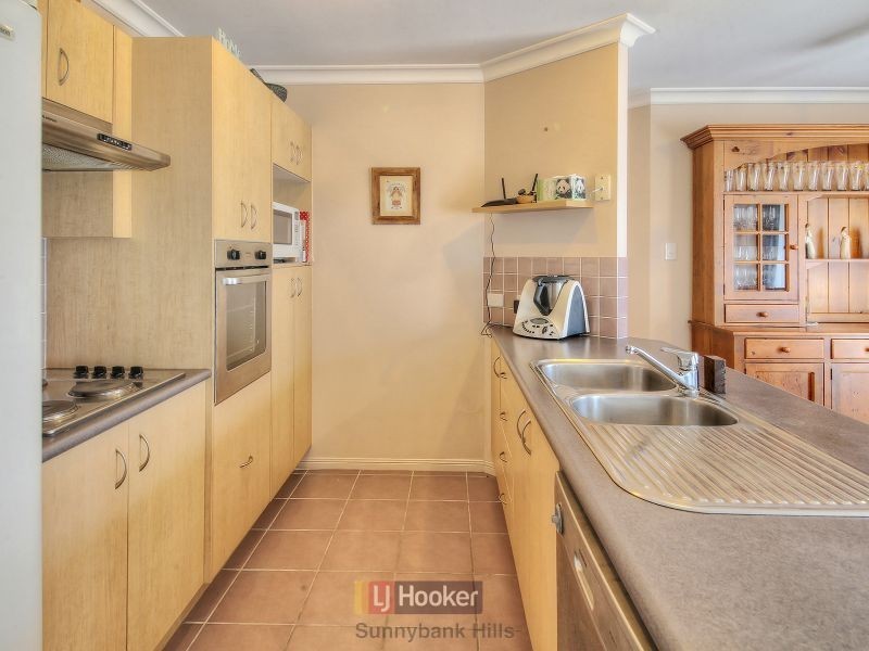 4 Brushbox Crescent, Sunnybank Hills QLD 4109