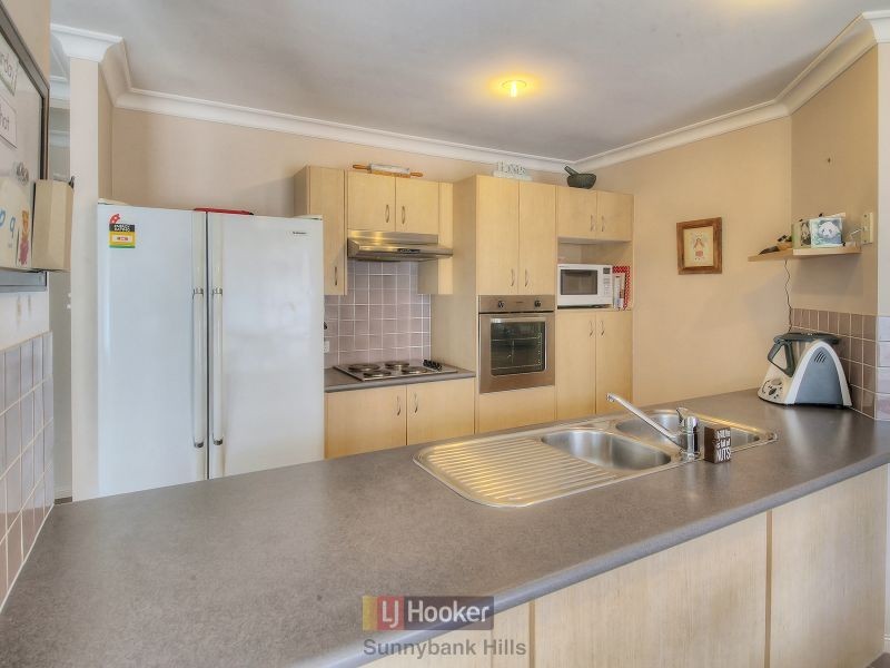 4 Brushbox Crescent, Sunnybank Hills QLD 4109