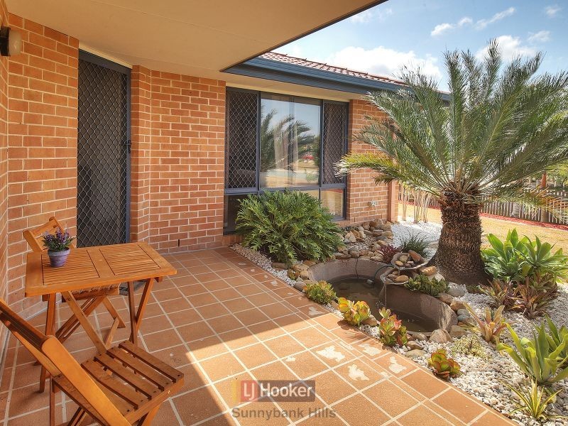 12 Kayannie Street, Parkinson QLD 4115