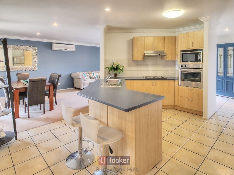 12 Kayannie Street, Parkinson QLD 4115