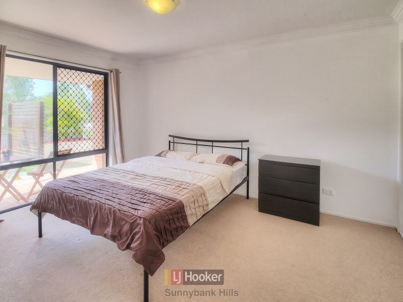 12 Kayannie Street, Parkinson QLD 4115