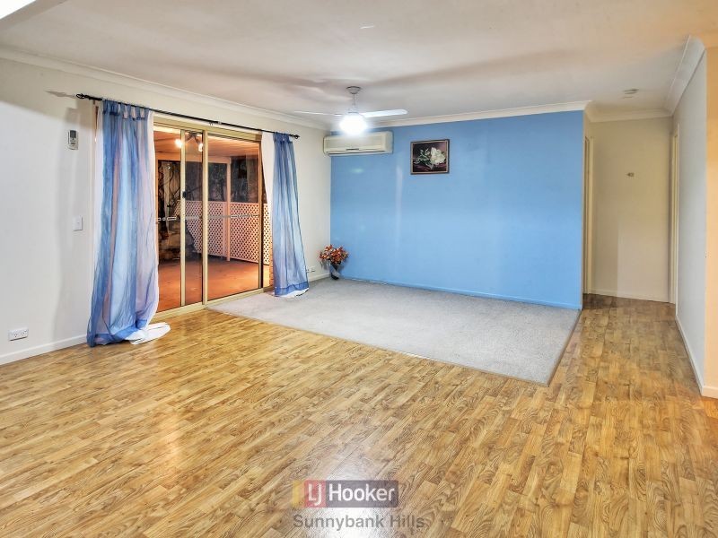 8 Dolphin Street, Macgregor QLD 4109