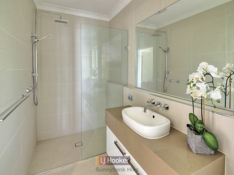 55 Skyview Avenue, Rochedale QLD 4123