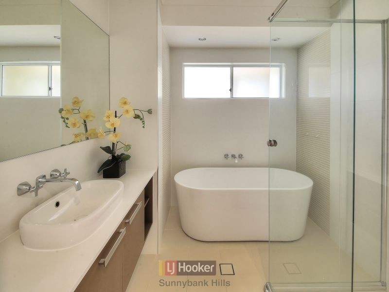 55 Skyview Avenue, Rochedale QLD 4123