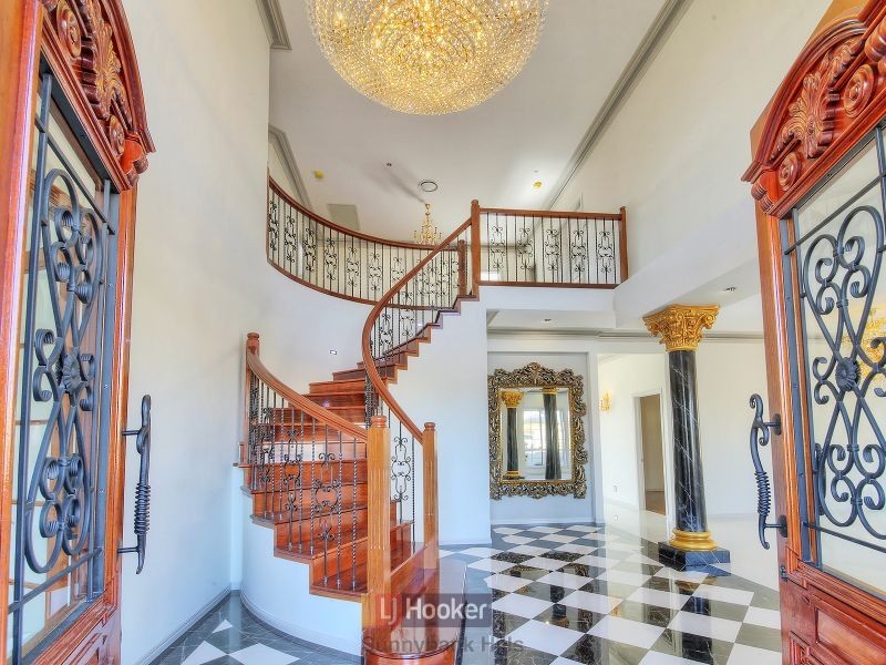 71 Hawthorn Circuit, Stretton QLD 4116