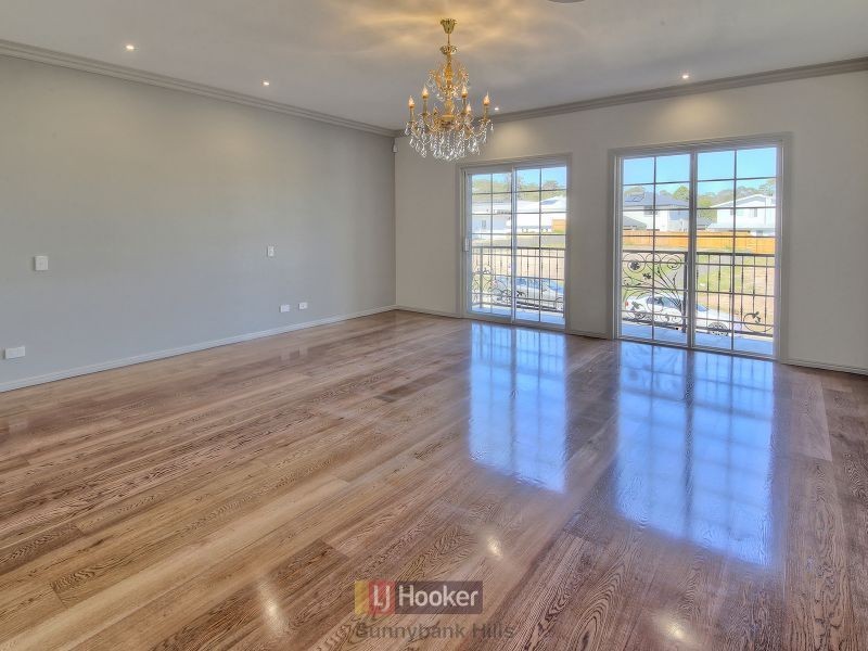 71 Hawthorn Circuit, Stretton QLD 4116