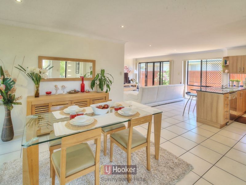 3 Warwick Court, Calamvale QLD 4116