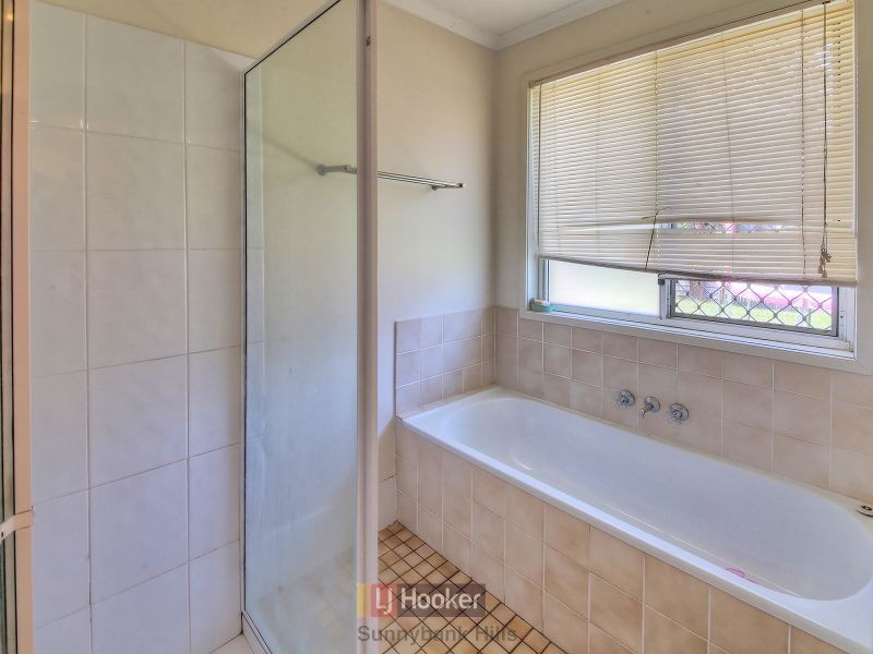 33 Hughes Street, Browns Plains QLD 4118