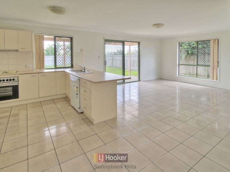 47 Kinchega Circuit, Parkinson QLD 4115