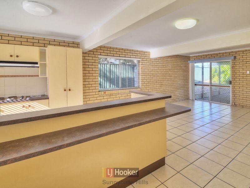 18 Monarda Street, Runcorn QLD 4113